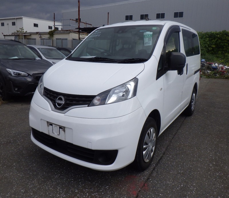 NISSAN  NV200 - 2